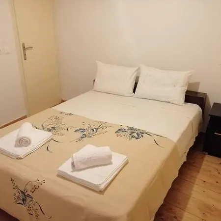 Lefki's House Drymon