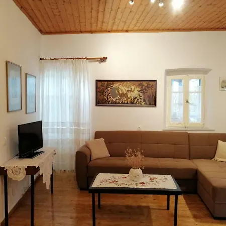 Lägenhet Lefki's House Drymon